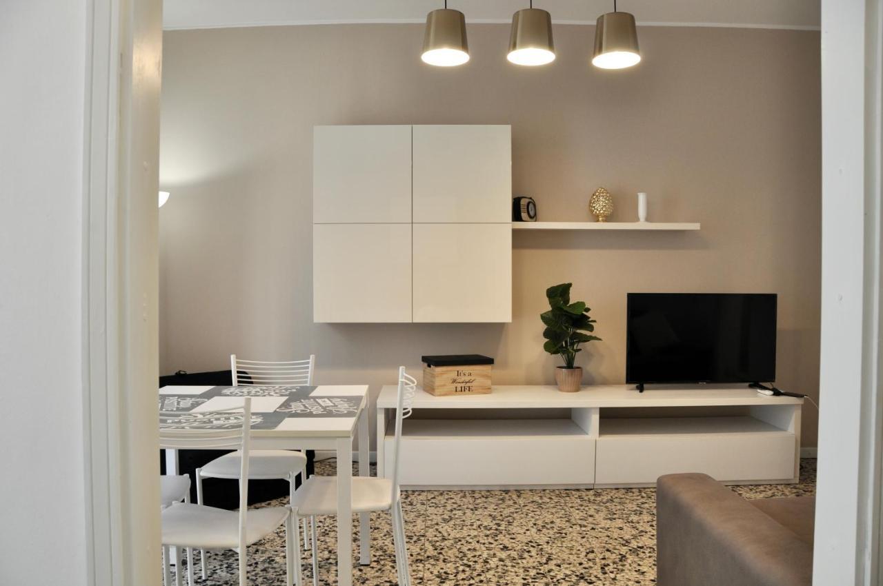 Apartamento M.Aurelio Light Brown Milán Exterior foto